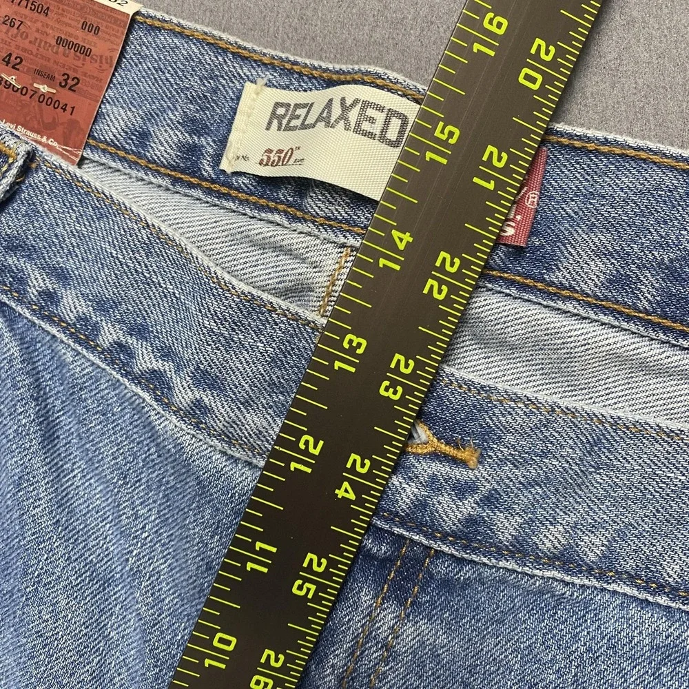 Vintage Levis 550 Jeans‎ Mens 42x32 Light Blue Wash Relaxed Fit Tapered Denim